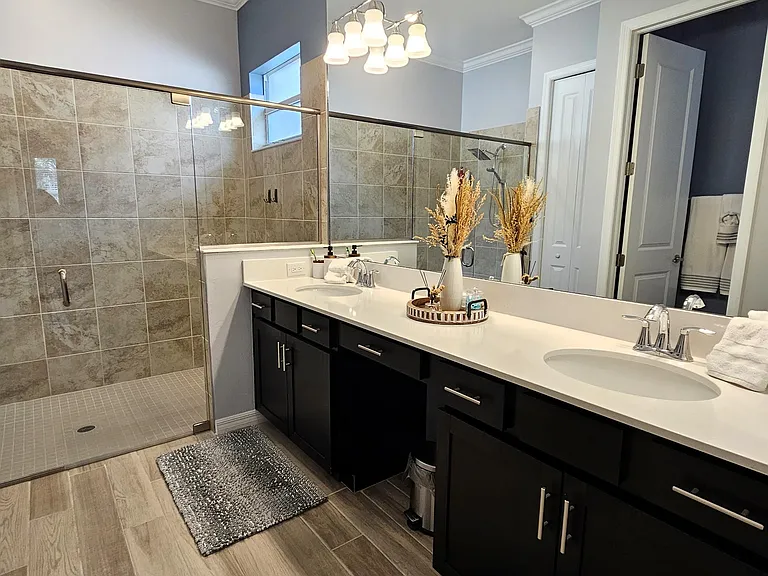 5981 Berwick Ln — Photo 16