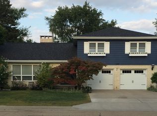 126 N Indiana Ave, Morton, IL