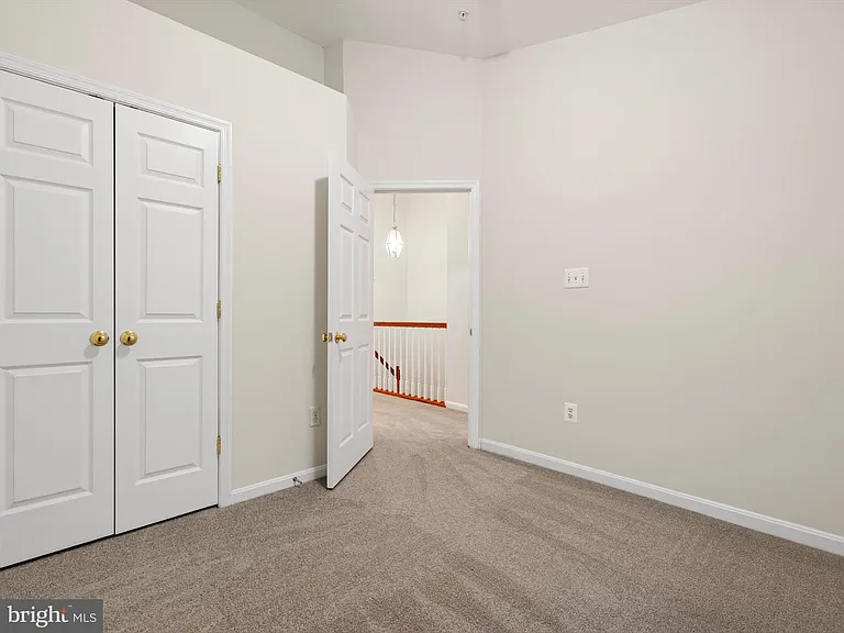 2807 Cornet Ct — Photo 31
