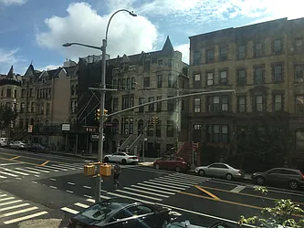 Rented by Artifact.co