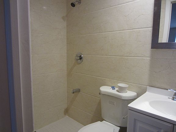 4th image of 36-8 194th Street # Fl 2nd
