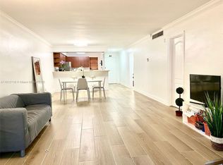 1540 NE 191st St APT 344, Miami, FL 33179