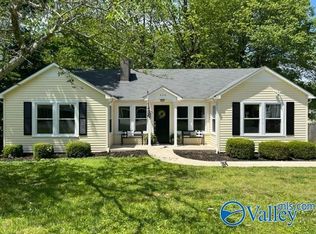 408 High St, Scottsboro, AL 35768