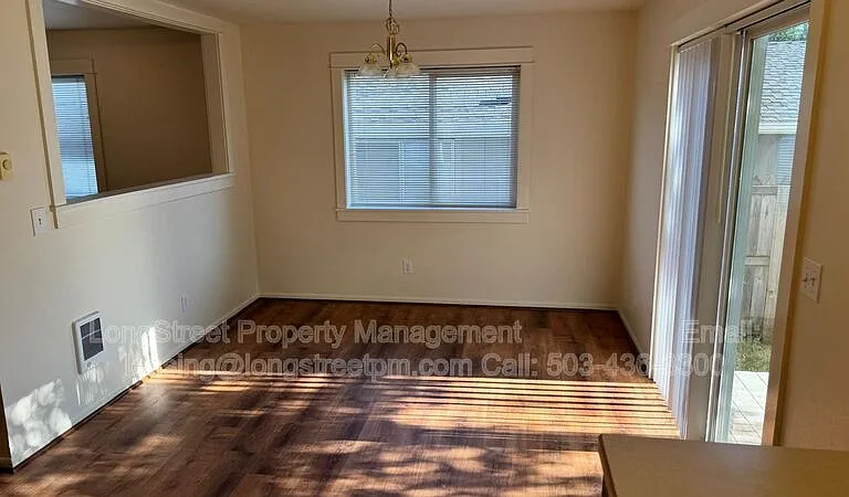 1927 NW Highland Dr — Photo 14