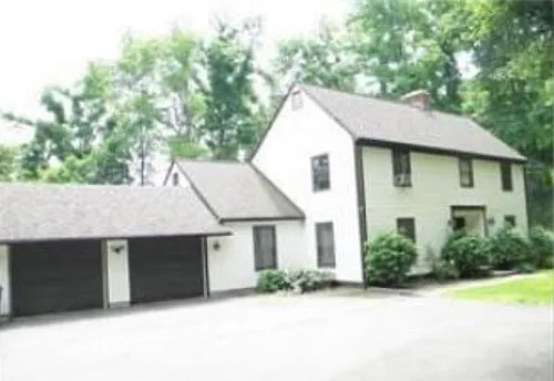 55 Catalpa Rd Photo 1