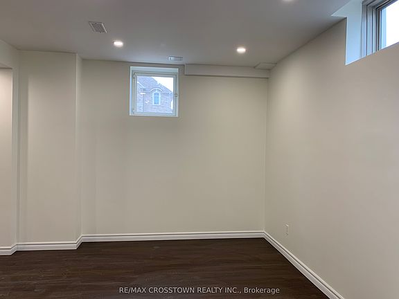 3rd image of 1224 Wickham Rd