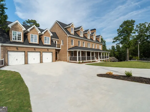 923 Oak Dr, Woodstock, GA 30189