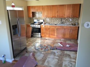 (Undisclosed Address), New Hyde Park, NY 11040