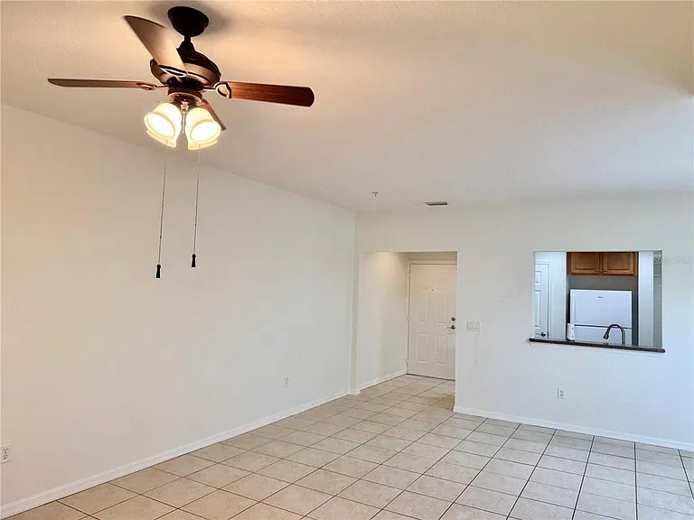 4037 Overture Cir #4037 — Photo 6
