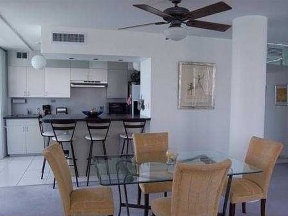 Dining area /Kichen
