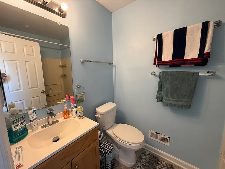 120 Village Dr — Photo 29