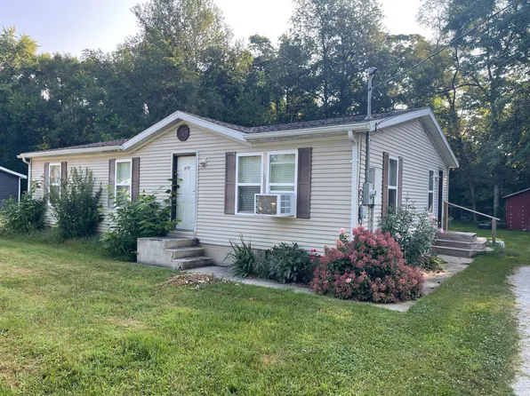879 Hatcher St, Niles, MI 49120