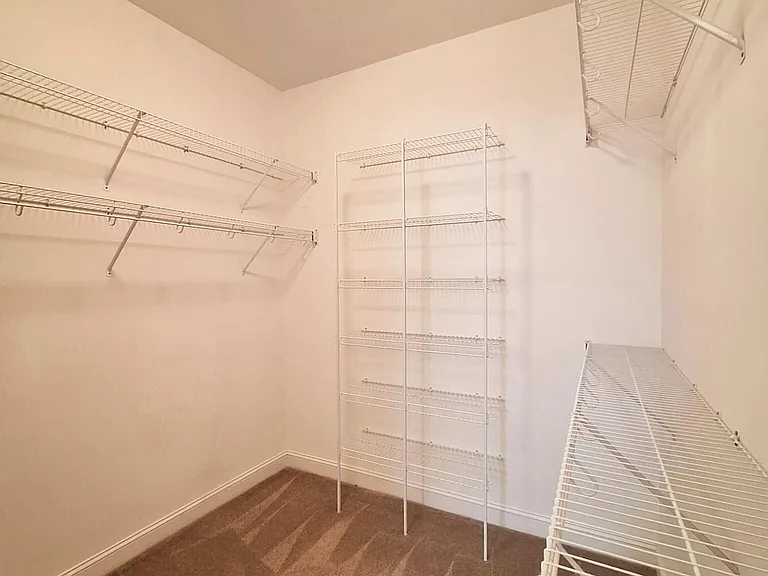3016 Edward Ct #B — Photo 11