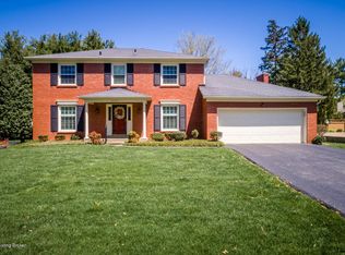 8213 Camberley Dr, Hurstbourne, KY 40222