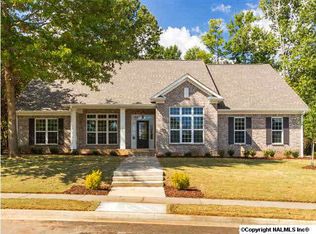 2728 Tammerack Ln, Hampton Cove, AL 35763