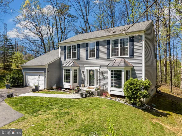 13104 Holly Leaf Ct, Woodbridge, VA 22192