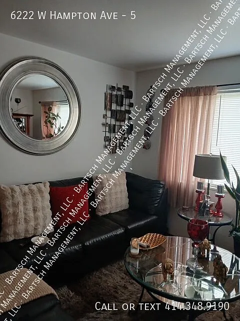 1 bed, $800 — Photo 2