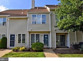 902 Barbaras Ct, North Wales, PA 19454