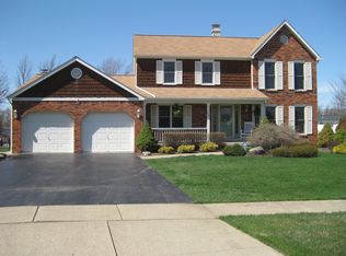 19 Larsen Ln, Buffalo, NY 14224