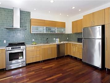 4th image of 280 Arlington St