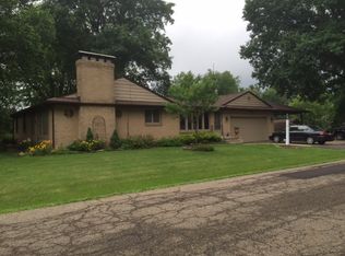 6107 Portage St NW, Canton, OH 44720