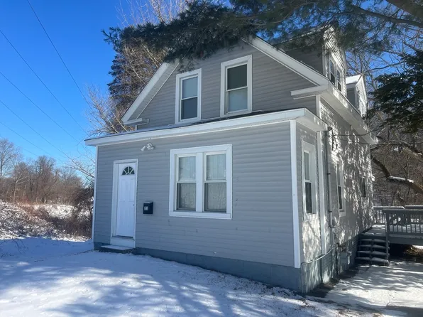 21 James St, Worcester, MA 01603