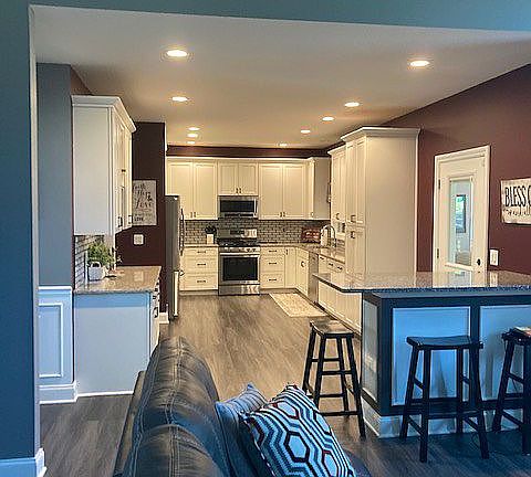 5th image of 2053 Osprey Dr