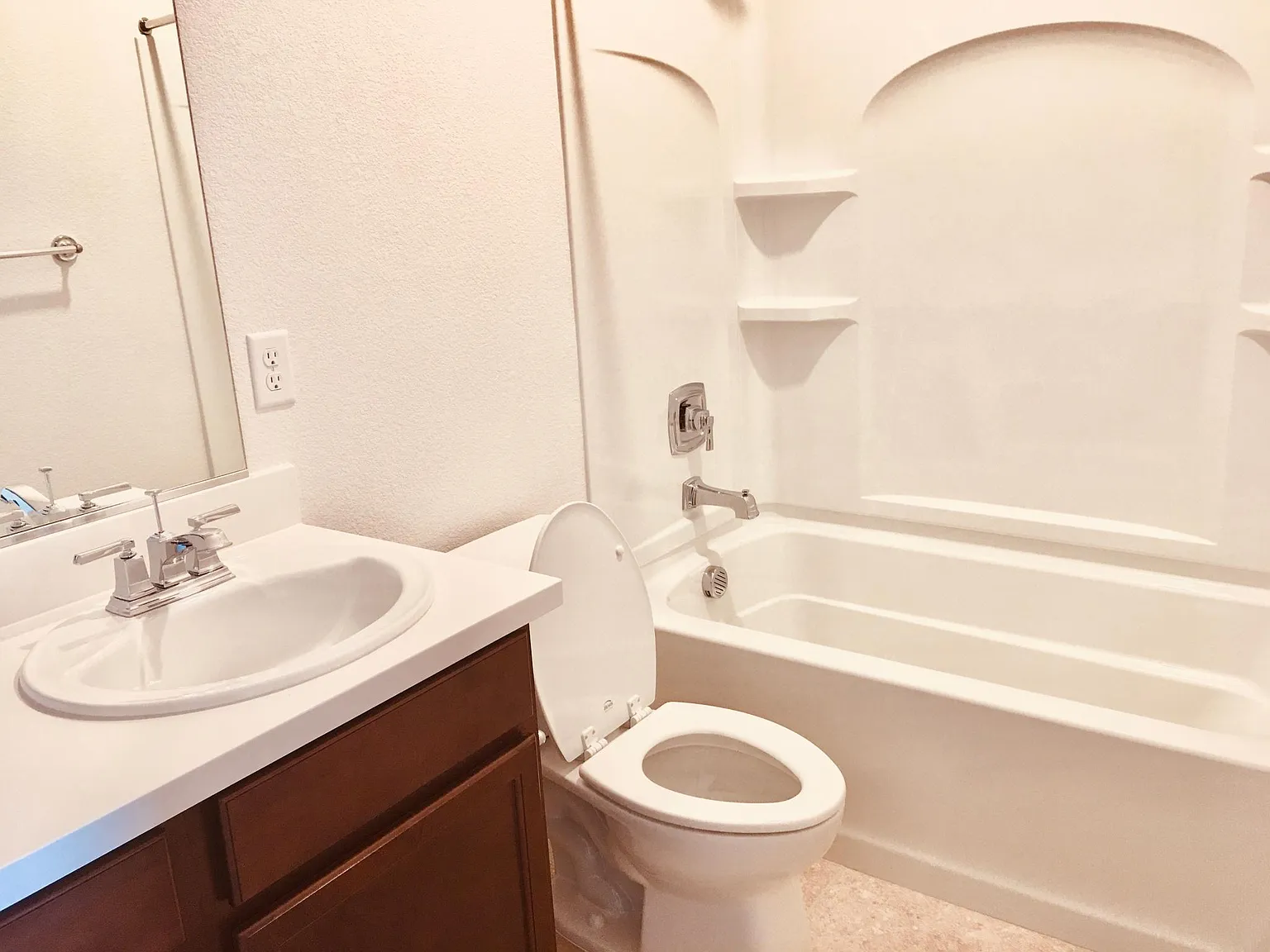 5608 Howell Mountain Ln — Photo 3