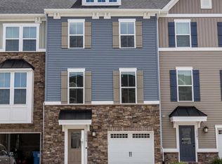 10779 Hinton Way, Manassas, VA 20112