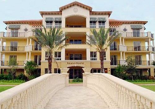 1st image of 16135 Emerald Estates Dr APT 267
