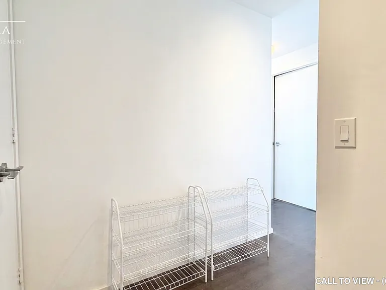 101 Charles St E #4706 — Photo 13