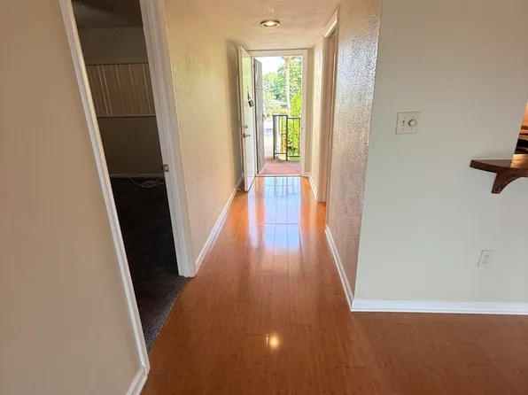 2050 Oleander Avenue #6-202, Fort Pierce, FL 34950
