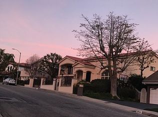 3714 Gleneagles Dr, Tarzana, CA 91356