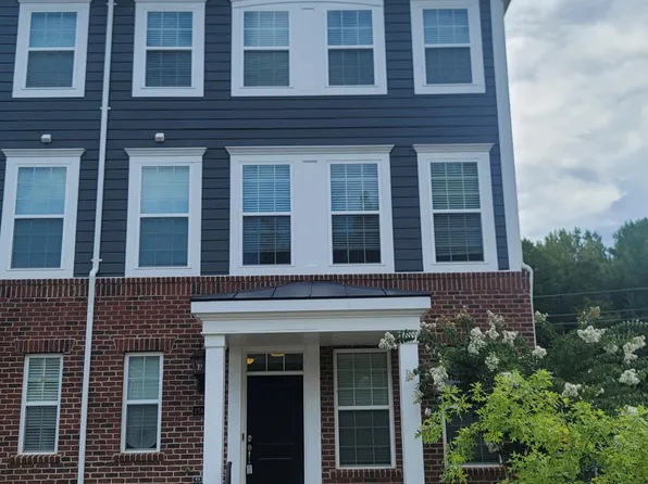 258 Buckeye Cir, La Plata, MD 20646