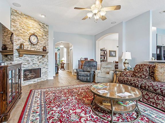 4th image of 5807 Brigstone Park Dr