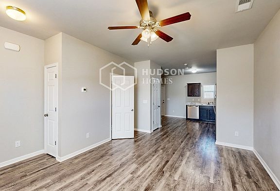 5th image of 812 Kent Dr
