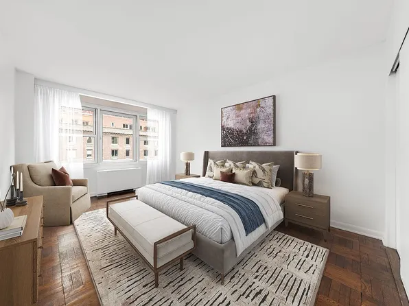77 W 55th St APT 17F, New York, NY 10019