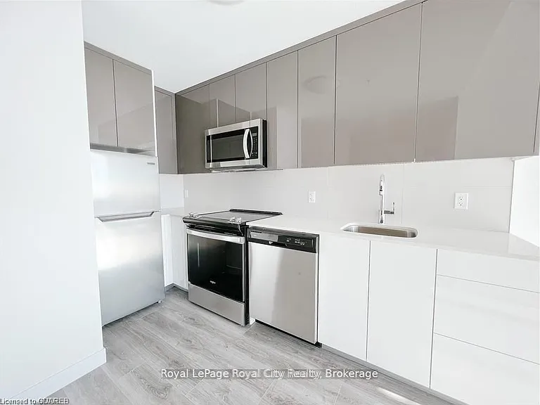 60 Frederick St #3612 — Photo 11