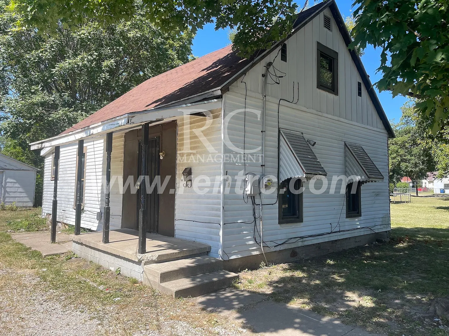 3 bed, 1150 sqft, $750 — Photo 1