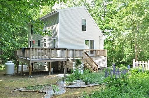 Wrap-around composite deck