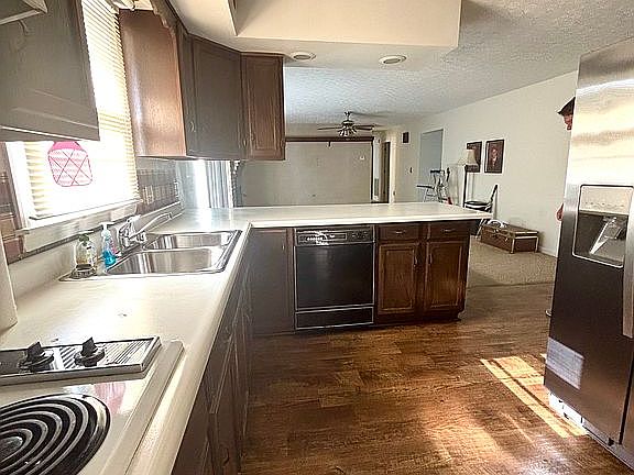 4th image of 86 Steven Meadows Ln