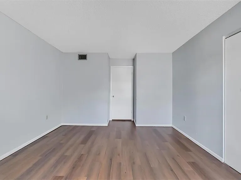 542 Orange Dr #26 — Photo 26