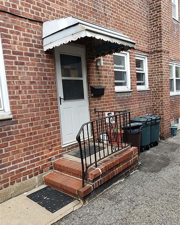 1st image of 1071 Yonkers Ave #1