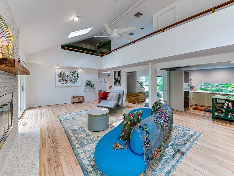 3 Jonathan Dr — Photo 17