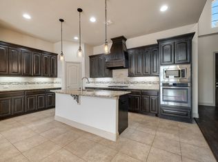 5713 Tawakoni Dr, Argyle, TX 76226