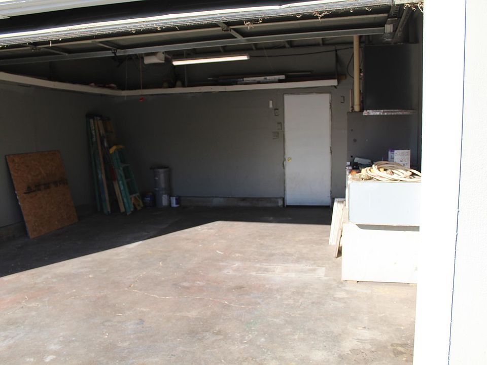 1st image of 3756 N Delaware Ave
