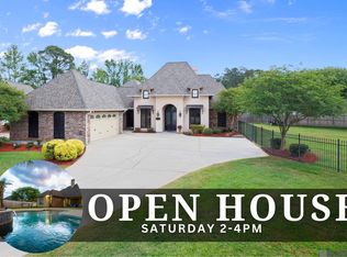 17747 E Purple Martin Ct, Baton Rouge, LA 70816