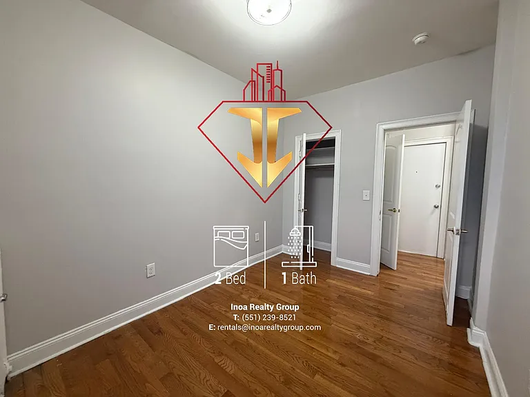 863 Pavonia Ave #11 — Photo 4