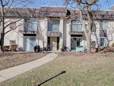 8507 N Akins Rd, North Royalton, OH, 44133