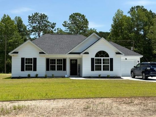 2536 Harvey Rd. #Hickory Plan, Loris, SC 29569